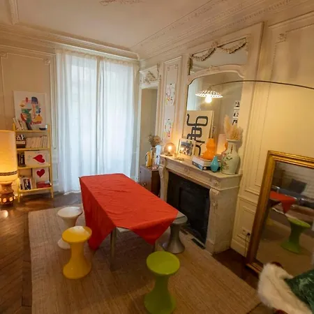 Charming Haussmannien Apt Near Monceau Park Apartament