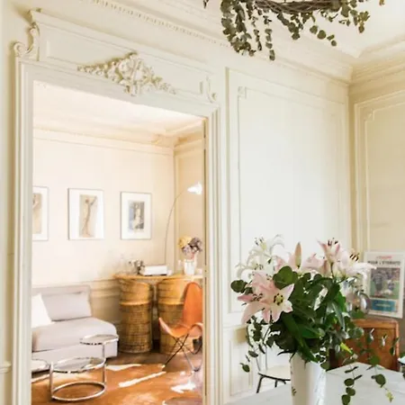 Apartament Charming Haussmannien Apt Near Monceau Park